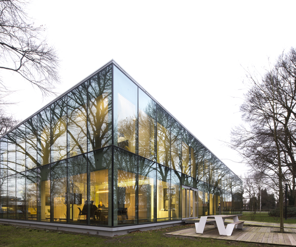 BOM Architectuur